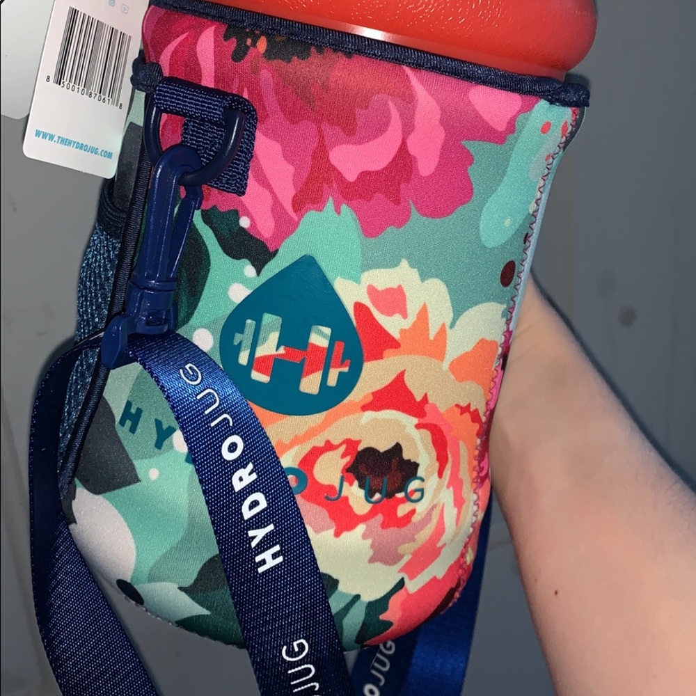 V1 Floral sleeve